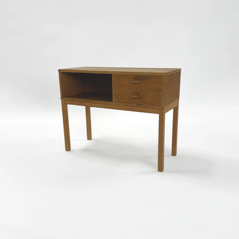 サイドチェスト – & vintage サイドチェスト – & vintage