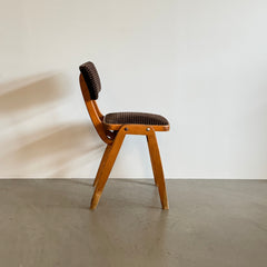 ヴィンテージチェア  E.A.CLARE ＆ SON LTD.